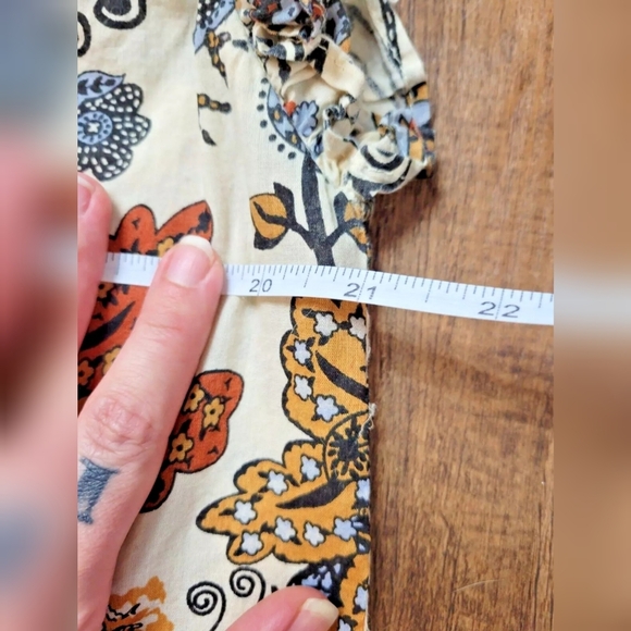 Elan paisley print ruffle detail blouse - Picture 7 of 10